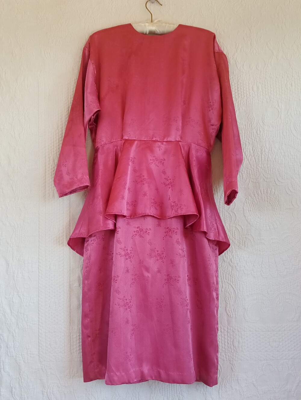 Vintage Pink Peplum Long-Sleeve Midi Dress Satin Floral 80s Barbie Girl OOAK 10 - Picture 16 of 16